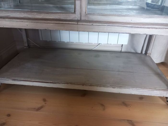 shabby chic cabinet