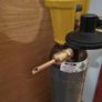 Helium tank and dual valve regulator Image 3