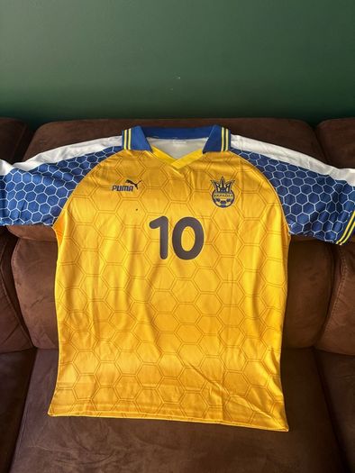 Shevchenko signed Ukraine shirt