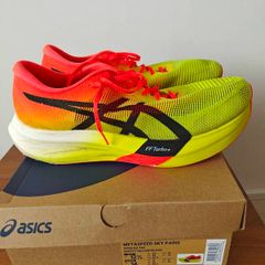 Asics Metaspeed Sky Paris