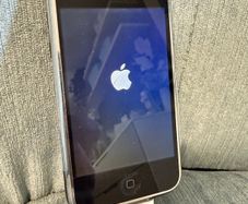 FIRST EDITION iphone 2G in swords