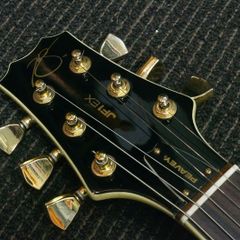 Machine heads tuners set gold from Peavey JF-1 EX Semi-Hollow ES-335 Style Peavey USA  electric guitar parts accessories