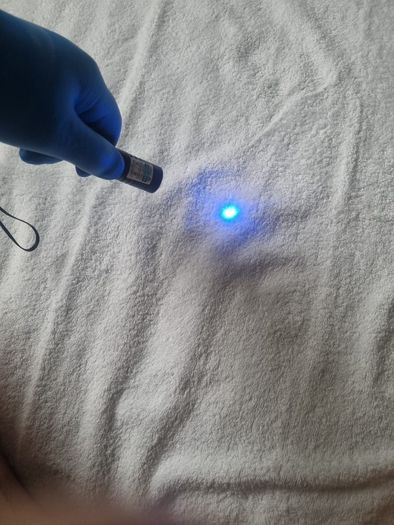 Strong (!!!) PURPLE laser pointer. 18+ (will need to check ID).