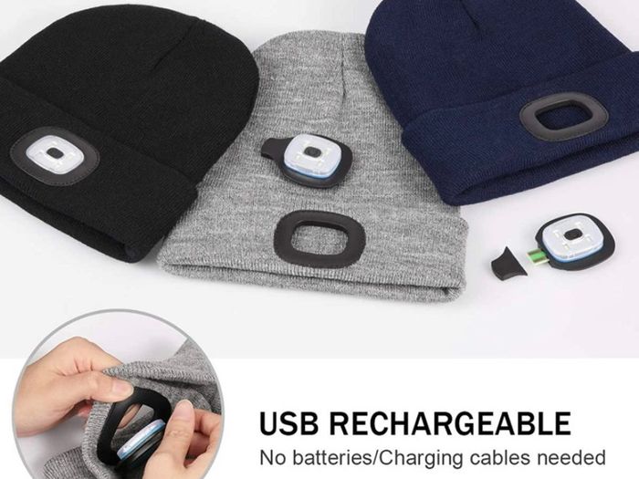 Rechargeable LED Lighted Beanie, Perfect Dad Gifts in Christmas, Stocking Fillers Cap with Light Hands Free Head Torch Unisex Winter Warm Knit Beanie (FREE POSTAGE)