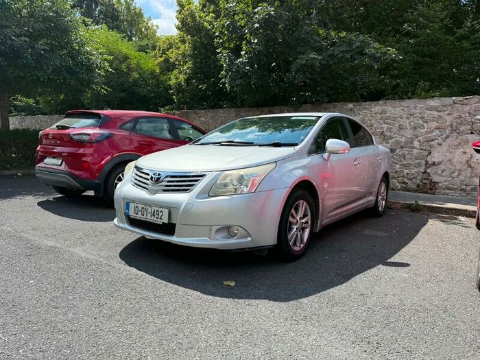 Toyota Avensis 2010