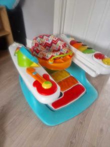 Kids music play centre