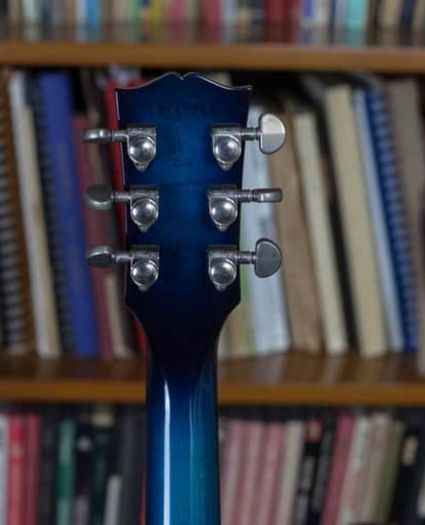 Gibson ES335
