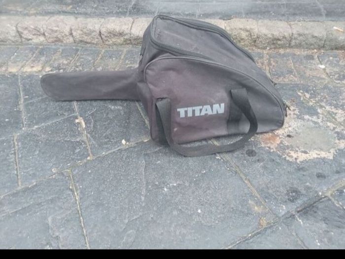 Titan chainsaw