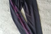 Womens Under Armour Leggings size 8/10