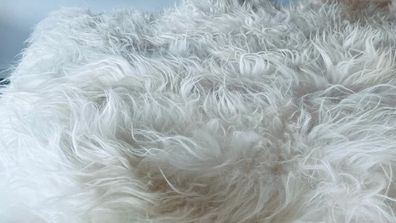 Genuine Icelandic Sexto Sheepskin Rug Extra Large (160cm x 140cm)