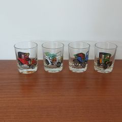 Cool Set of Four Vintage Retro Mid-Century Tourist-Ware Souvenir Shot Glasses with Classic Car Designs, Vintage Barware