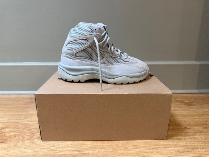 Yeezy Dsrt Boot - Mens Uk 9