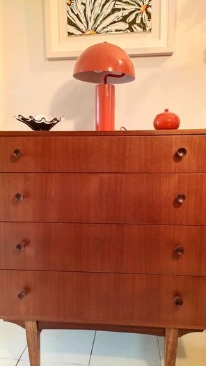 Mid Century Vintage Chest of Drawers