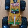Monster Jam Garage Playset Image 6