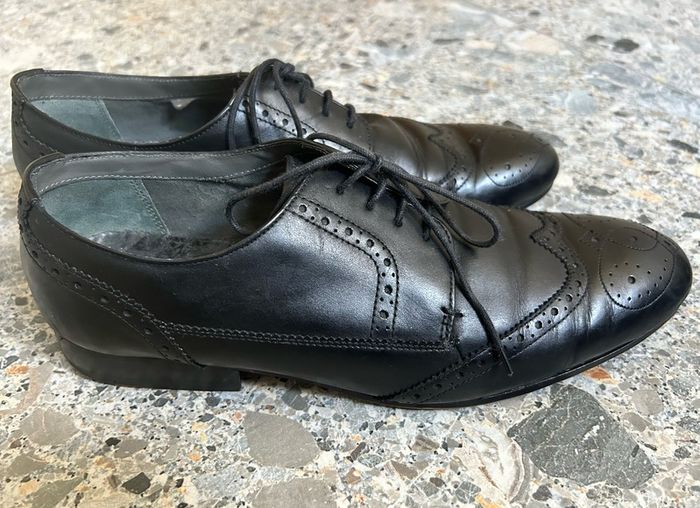 Ted Baker black leather brogues, size UK 10/ EUR 44