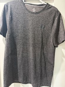 Men's under armour top