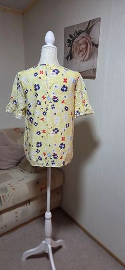 Primark Yellow Floral Broderie Top Size 10 NWT