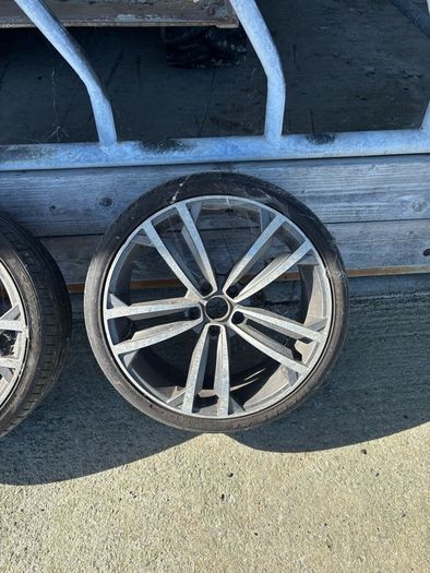 19 inch Seville alloys