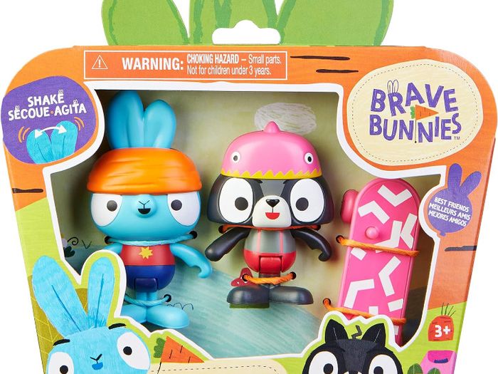 BRAND NEW Brave Bunnies 2 Figures With Skateboard Pack Action Figure