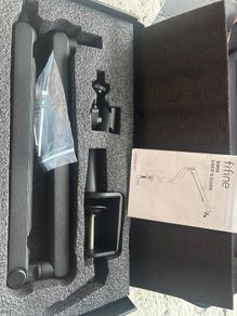 Microphone stand