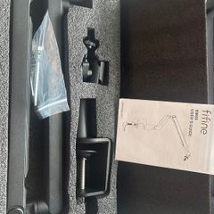 Microphone stand