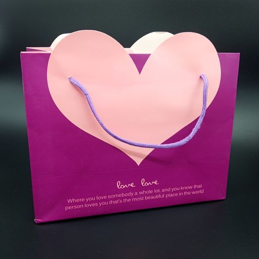 Purple/Pink Heart Shaped Gift/Party Bags - Small/Large