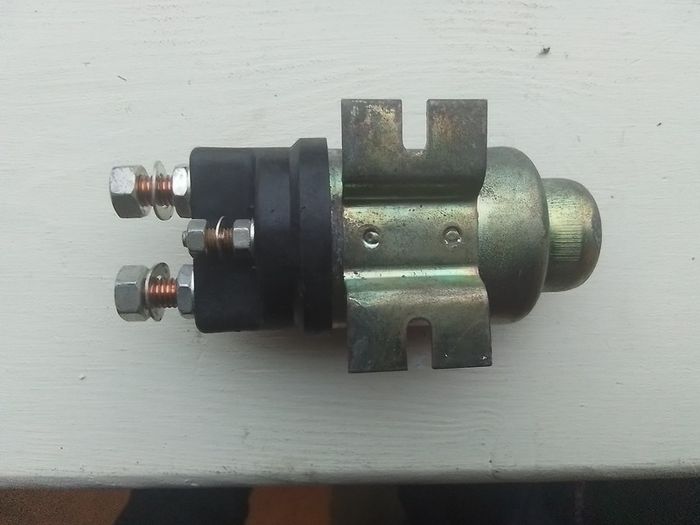 Heavy Duty Soloide Switch.