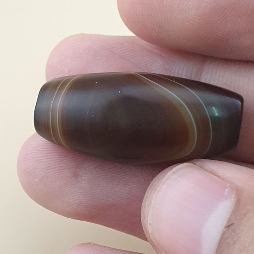 Vintage Natural Eye Suliemani Agate Bead Amulet