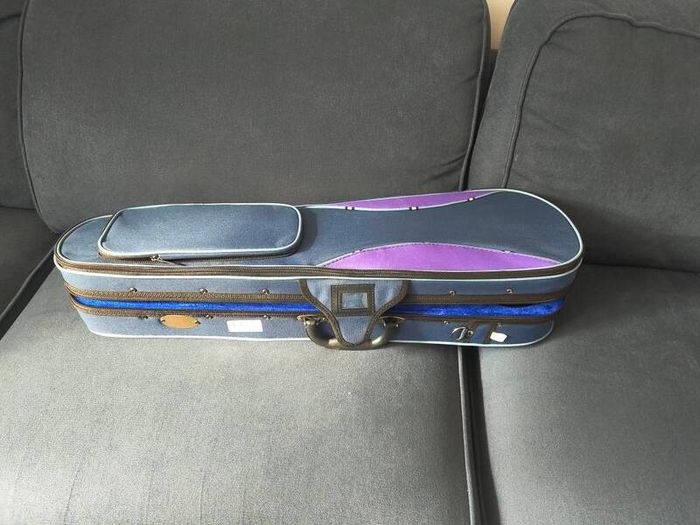 Brand New Stentor 1 3/4 Violin Case With Bow