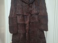 main image for ad vintage Coney fur coat