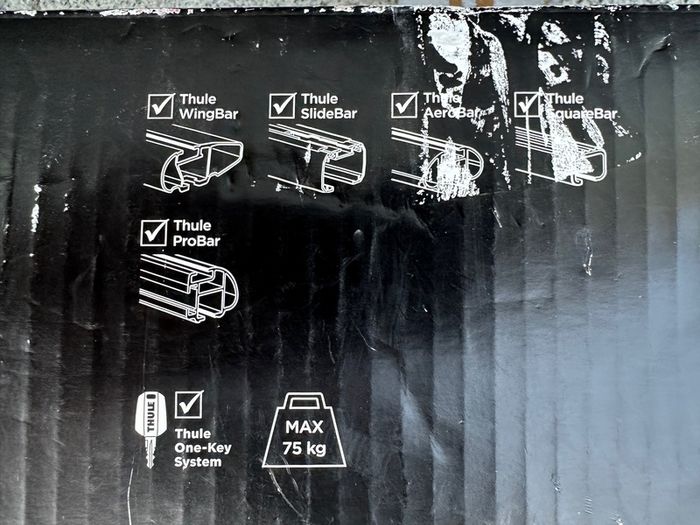 Thule Footpack 754 and Thule Fitting Kit 1513