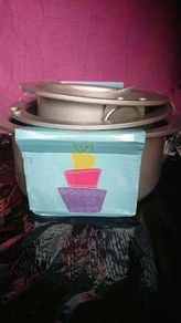 A classic fun design cake pan