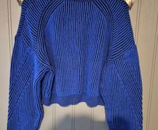 Cropped jumper