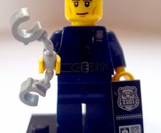 Lego CMF COL09-6: Policeman (2013) 100% Complete