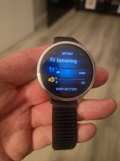 Garmin Venu 4- 41mm  smart watch