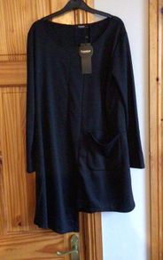 Bnwts Ladies Black aysemtrical tunic dress size S 10/12 includes postage