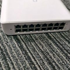 Ubiquiti Switch USW Lite 16 PoE