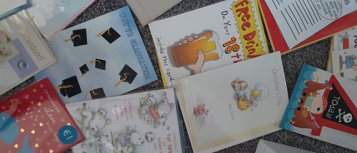 Selection of cards after business closure new 1 euro each
