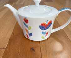 Aynsley Jardin flower stem teapot, milk jug and sugar pot