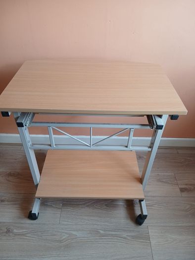 computer  desk