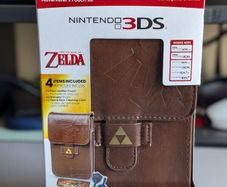 The Legend of Zelda Adventurer's Pouch Kit (3DS/3DS XL/DS/DSXL)