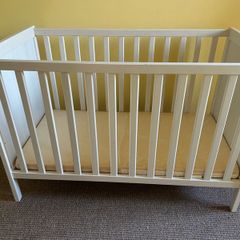IKEA SUNDVIK Cot/toddler bed