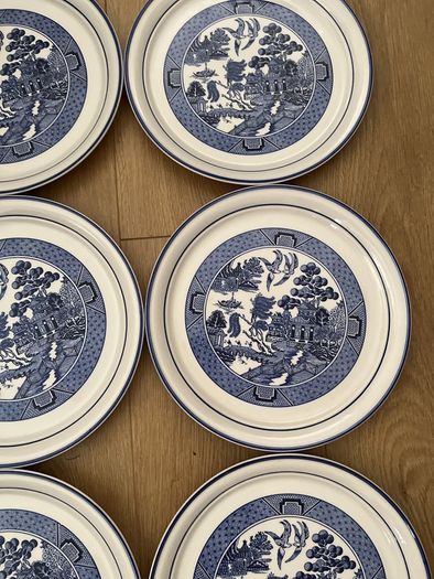 Vintage Arklow Pottery Willow Pattern 6 Dinner Plates as New