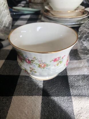 Queens Rosamund Sugar Bowl Rosina China  Co Ltd Vintage