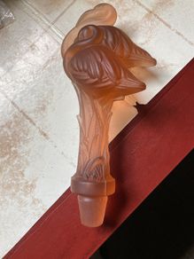 Glass sculpted Spirit/Liquor decanter stopper
