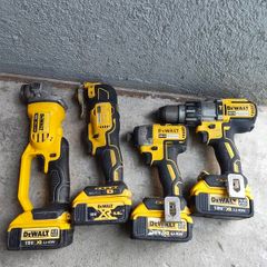 DeWalt tool Read description