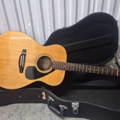 Yamaha FS311 Dreadnought Acoustic Guitar