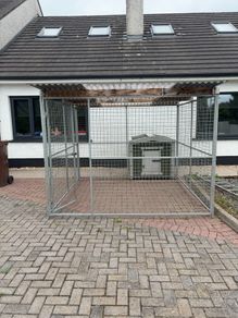 Heavy-Duty Galvanised Dog Run + Large Kennel + Roof