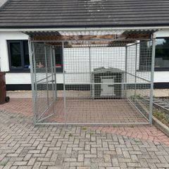 Heavy-Duty Galvanised Dog Run + Large Kennel + Roof