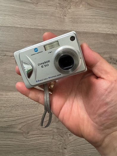 digital camera